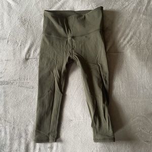 Lululemon Olive Capri Running Leggings